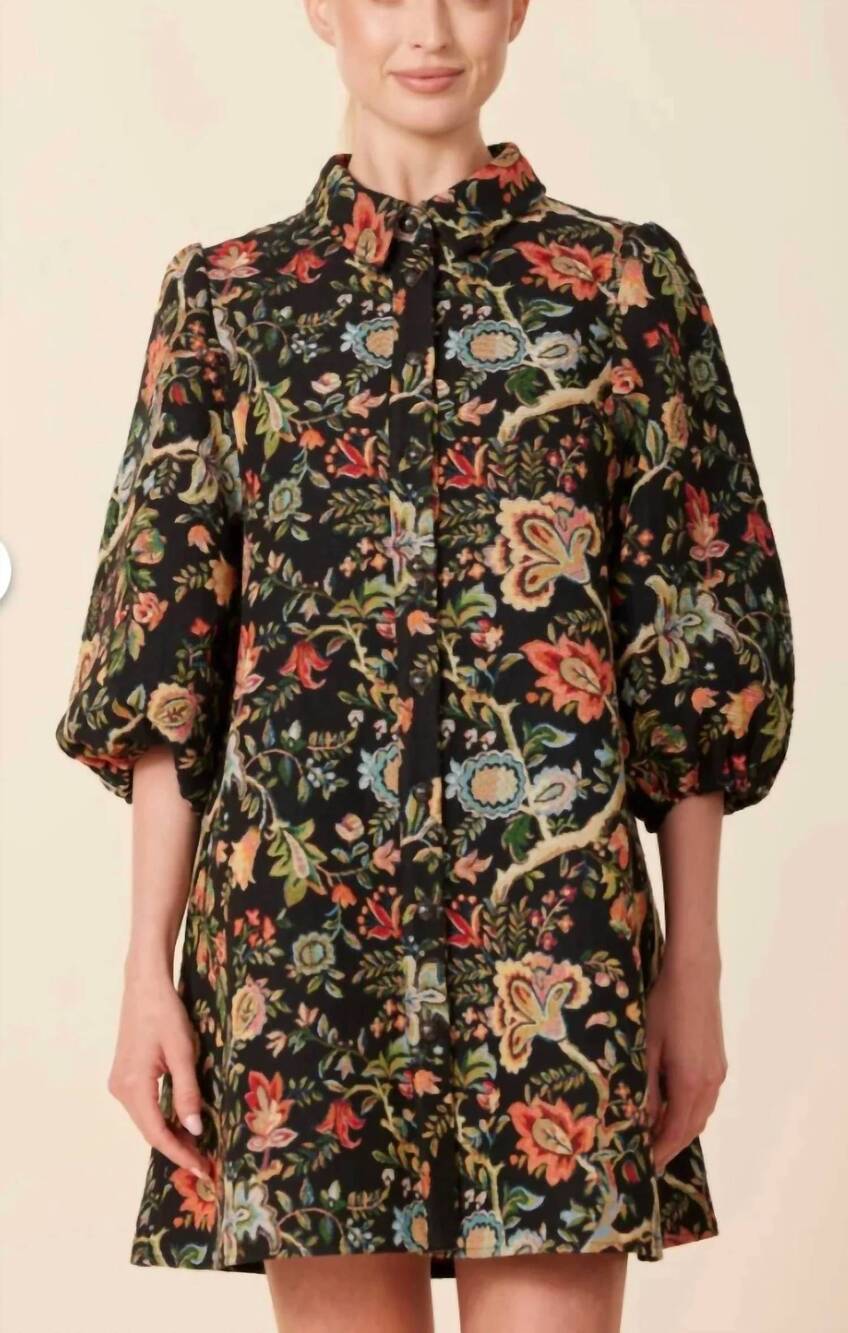 NEW DOLCE CABO tapestry sleeve dress in black/ floral